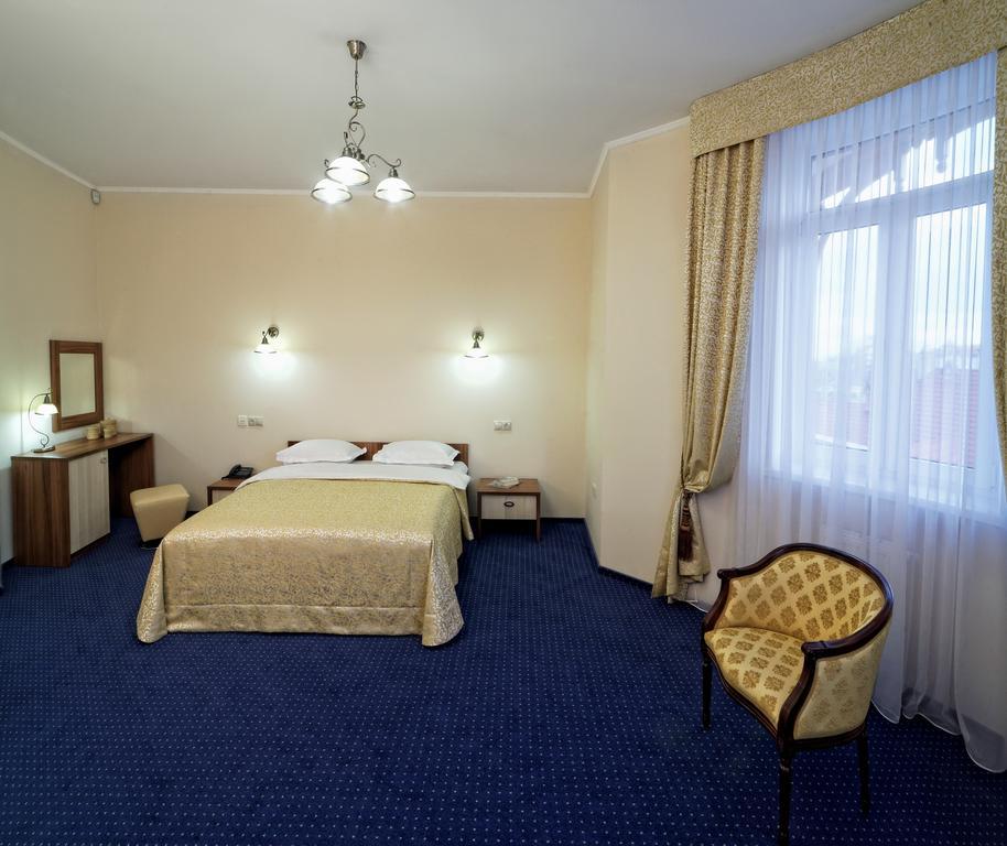 Svityaz 4*